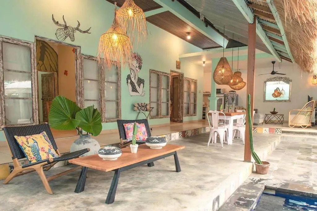 Seminyak Beach Seasalt Hibiscus Villa Vh Indonesia